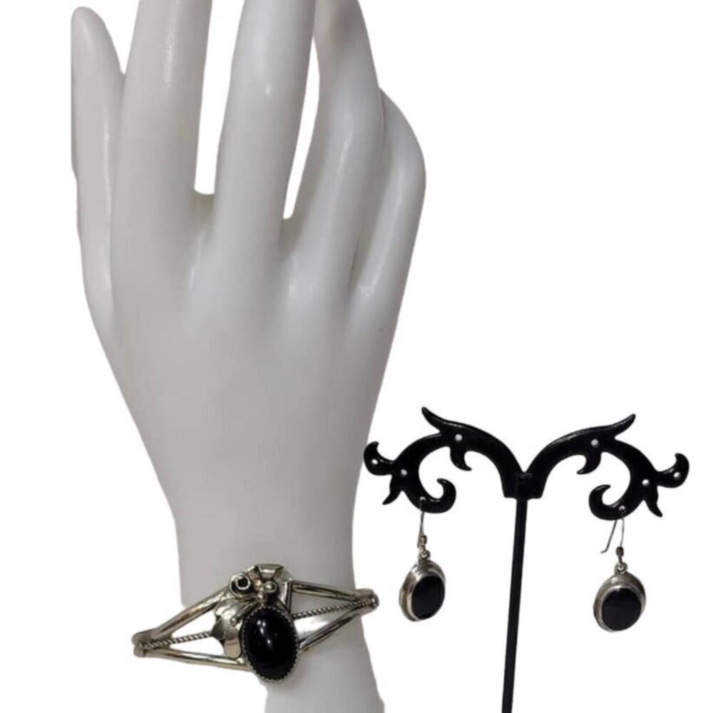 Vintage Onyx & Silver Jewelry Set  Bracelet Marked RT Earrings Marked Mexico 925